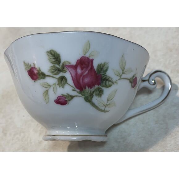 Fine Bone China Tea Cup Pink Rose Bud Pattern English White Gold Rim Delicate - Picture 12 of 12